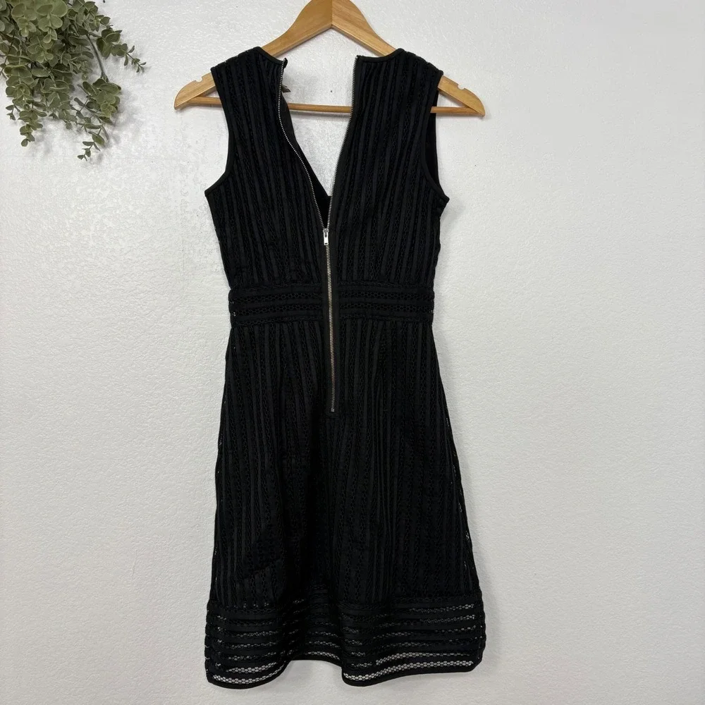 J. Crew Black V Neck Sleeveless Sheath Lace Sheer Overlay Dress‎ Size 00